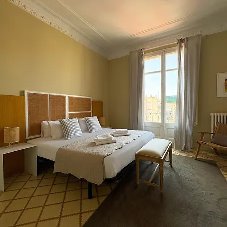Appartement U-nique Gran Via *