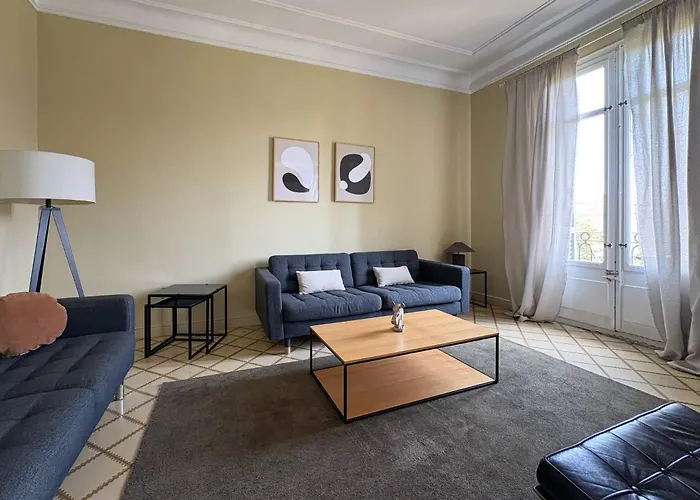 U-nique Gran Via Apartamento Barcelona